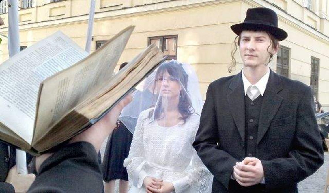 Wielkie żydowskie wesele na Starym Mieście w Lublinie Wielkie żydowskie wesele na Starym Mieście w Lublinie