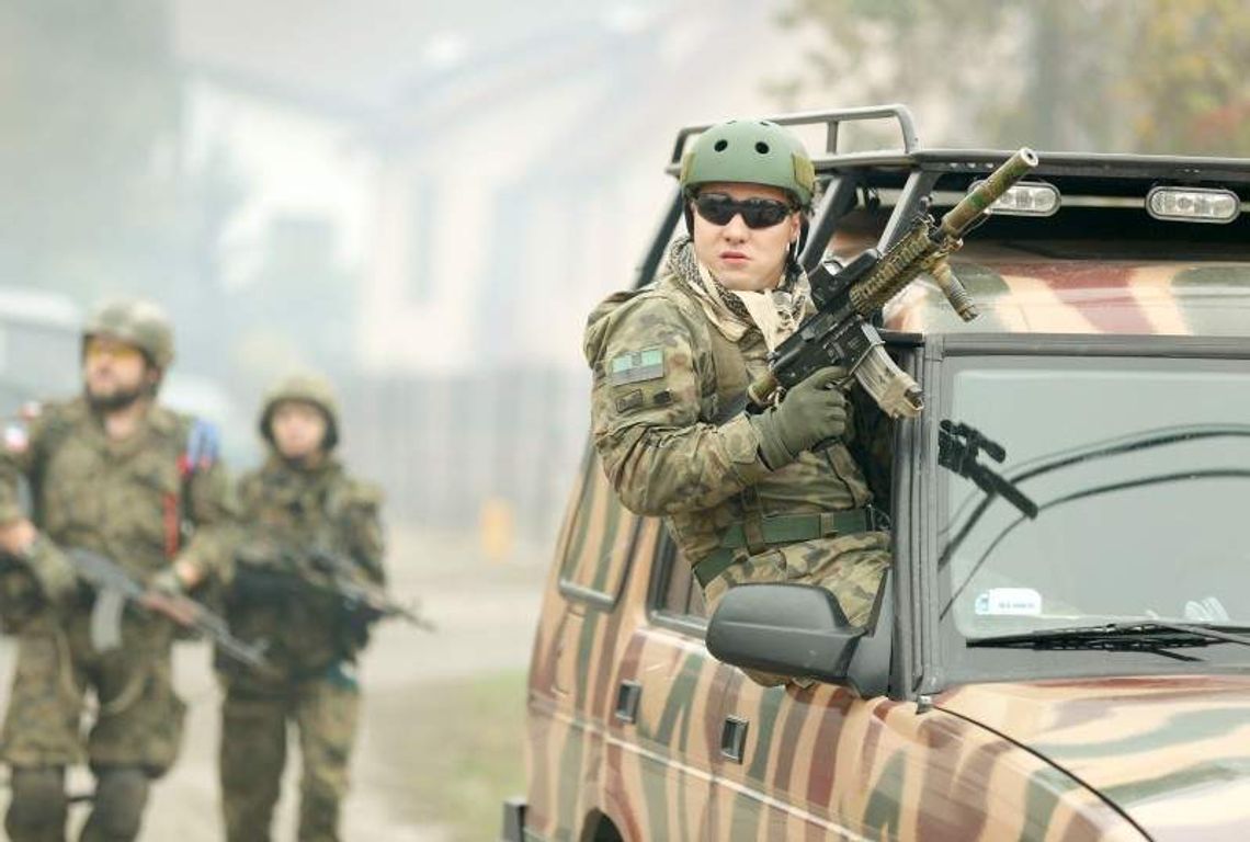 Wielu chętnych do obrony kraju. Zgłaszają się też mieszkańcy Lublina Wielu chętnych do obrony kraju. Zgłaszają się też mieszkańcy Lublina