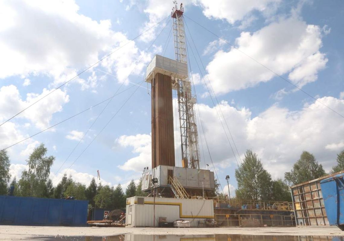 Wiercą w poszukiwaniu gorących wód. Będą baseny termalne w Celejowie?