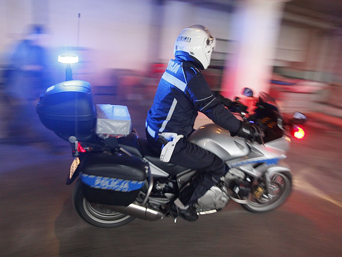 Więzień uciekł policjantom sprzed sądu w Puławach