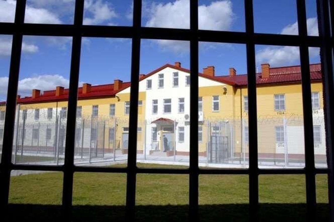 Więźniowie będą pracować. W więzieniach powstaną hale produkcyjne