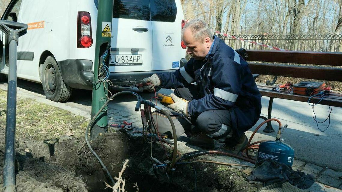 Wiosenne porządki w Ogrodzie Saskim Wiosenne porządki w Ogrodzie Saskim