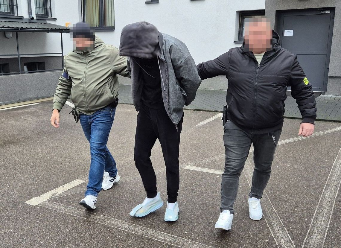 Wioząc narotyki nie zadbał o żarówki w samochodzie. To był błąd diler_Łuków