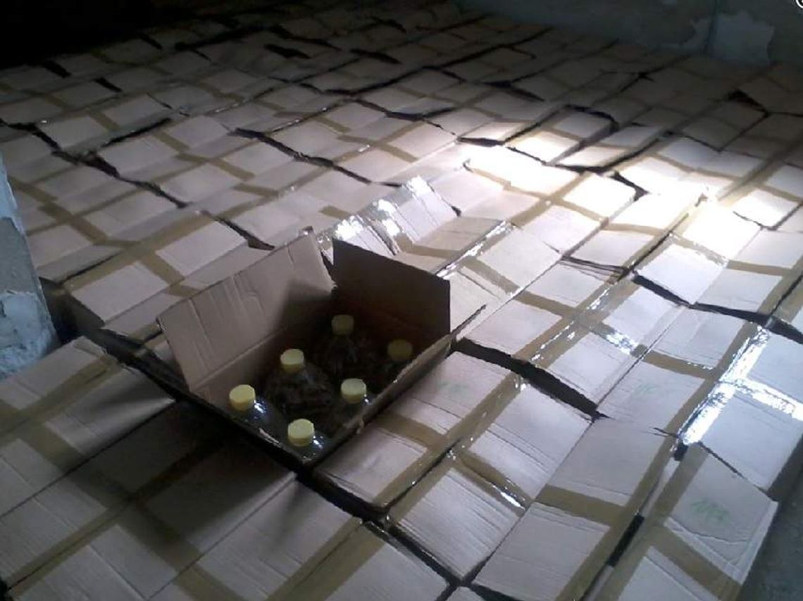 Wiózł w samochodzie 3 tys. litrów nielegalnego spirytusu