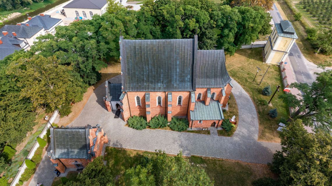 Wirtualne zwiedzanie lubelskich kościołów. Gigapanoramy z góry i od środka Wirtualne zwiedzanie lubelskich kościołów. Gigapanoramy z góry i od środka