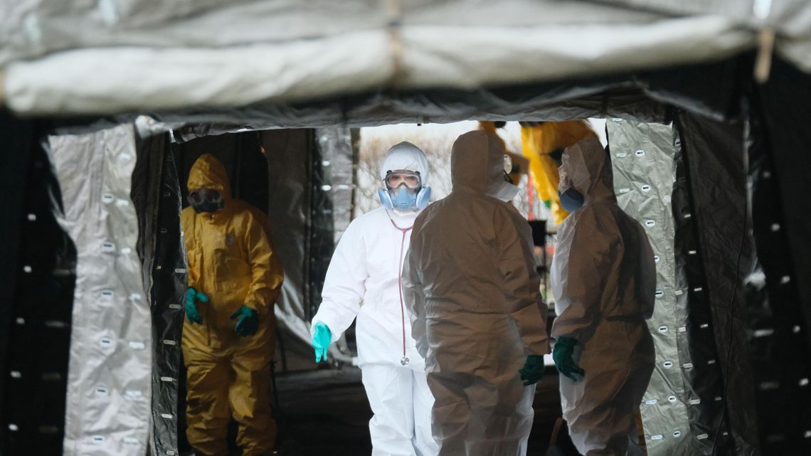 Wirusolog: Szczepionka na koronawirusa może być dostępna już w przyszłym roku