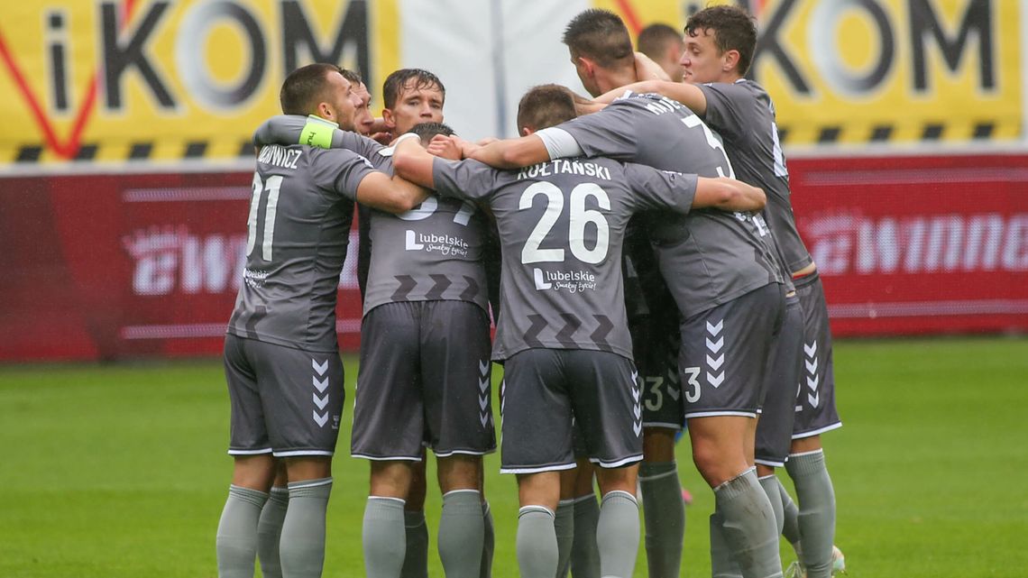 Wisła Puławy przegrała sparing z Siarką Tarnobrzeg