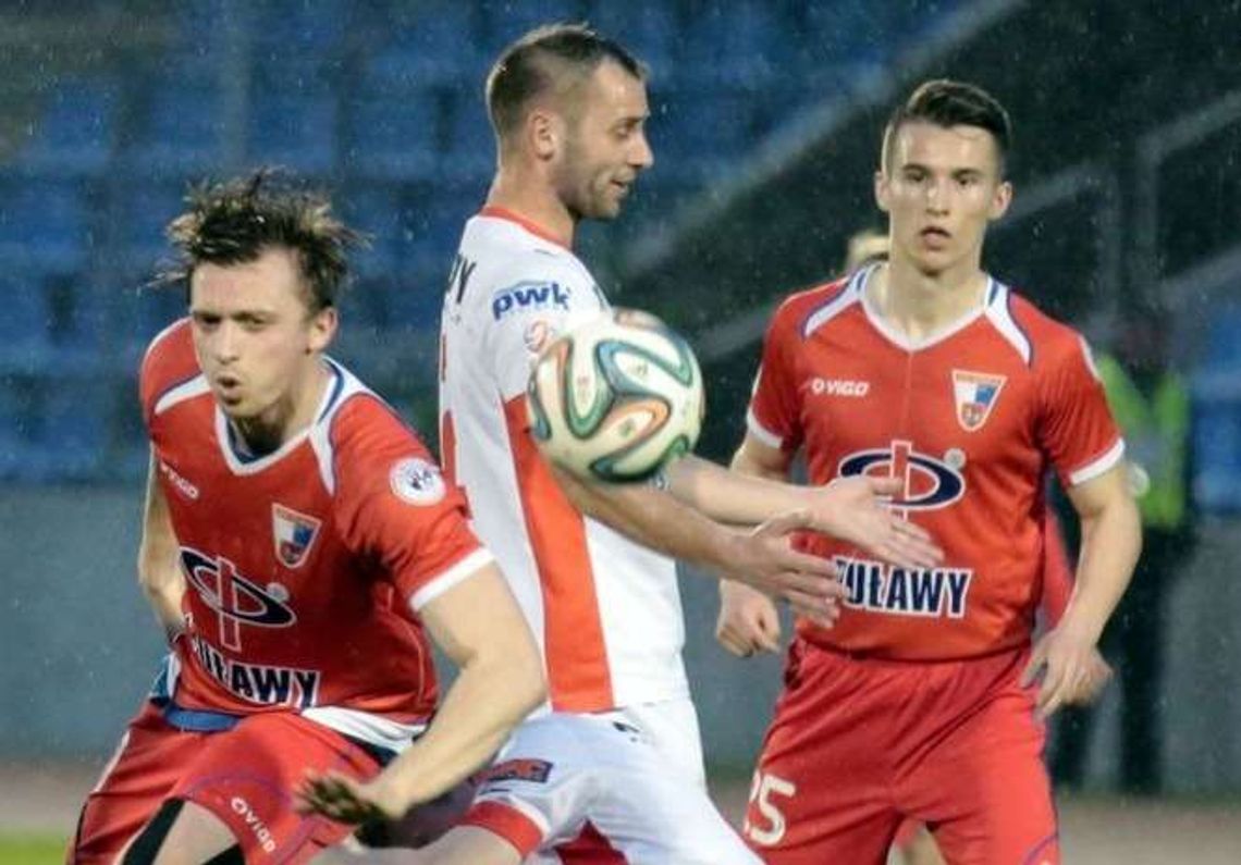 Wisła Puławy przegrała w sobotę u siebie z Legionovią Legionowo 0:2 Wisła Puławy przegrała w sobotę u siebie z Legionovią Legionowo 0:2