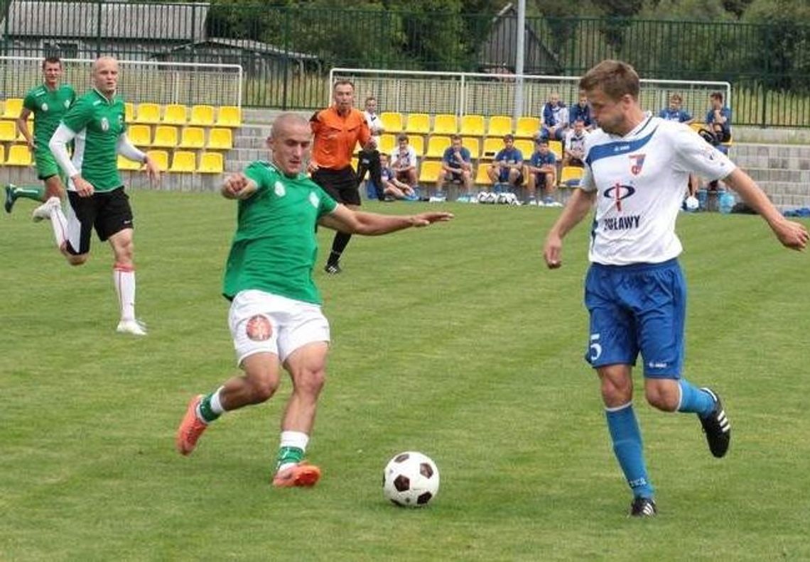 Wisła Puławy - Radomiak 2:4, trzech nowych piłkarzy na testach