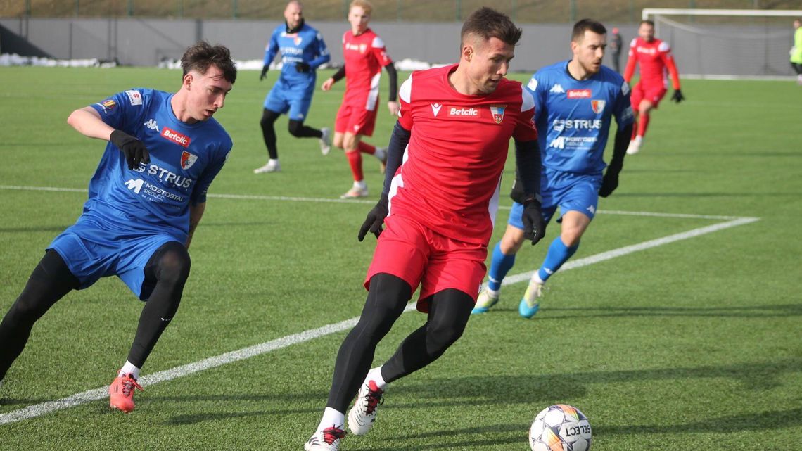 Wisła Puławy remisuje z Pogonią Siedlce. Na horyzoncie kilka wzmocnień