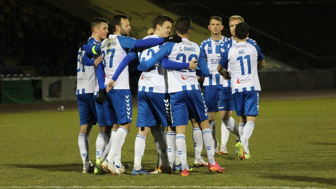 Wisła Puławy – Sokół Ostróda 2:0. Wreszcie mogą odetchnąć Wisła Puławy – Sokół Ostróda 2:0. Wreszcie mogą odetchnąć