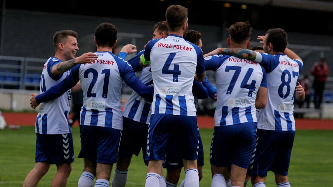 Wisła Puławy – Wisłoka Dębica 4:0. Wicelidera wyprzedzają już o 15 punktów Wisła Puławy – Wisłoka Dębica 4:0. Wicelidera wyprzedzają już o 15 punktów