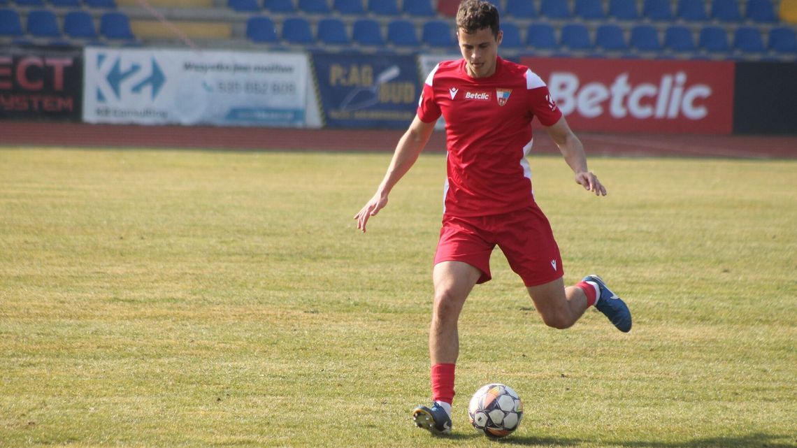 Wisła Puławy wygrała bardzo ważny mecz w kontekście walki o utrzymanie w Betclic II Lidze Wisła Puławy wygrała bardzo ważny mecz w kontekście walki o utrzymanie w Betclic II Lidze