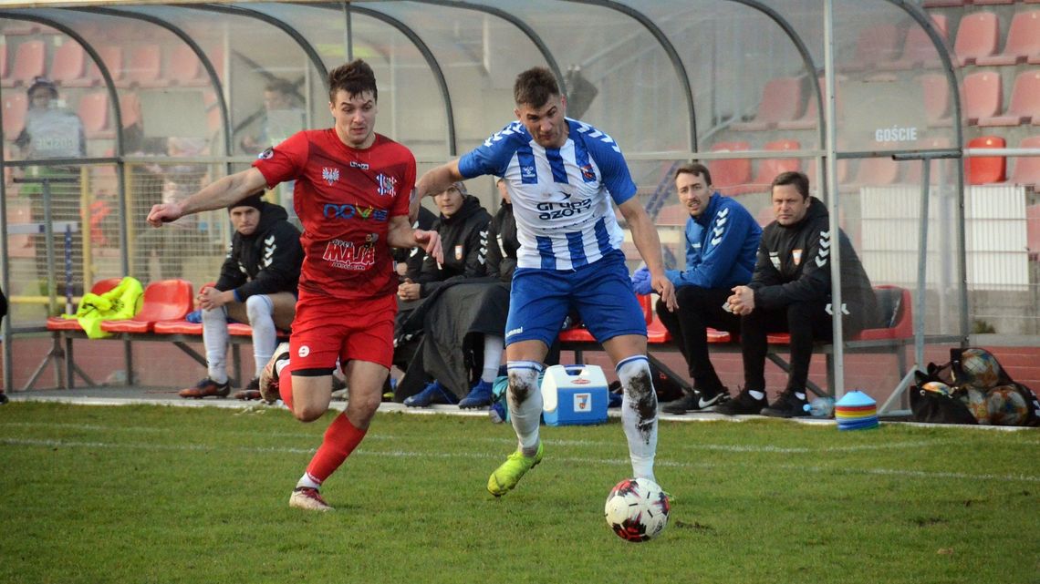 Wisła Sandomierz – Wisła Puławy 0:1. Nowy trener nadal z kompletem