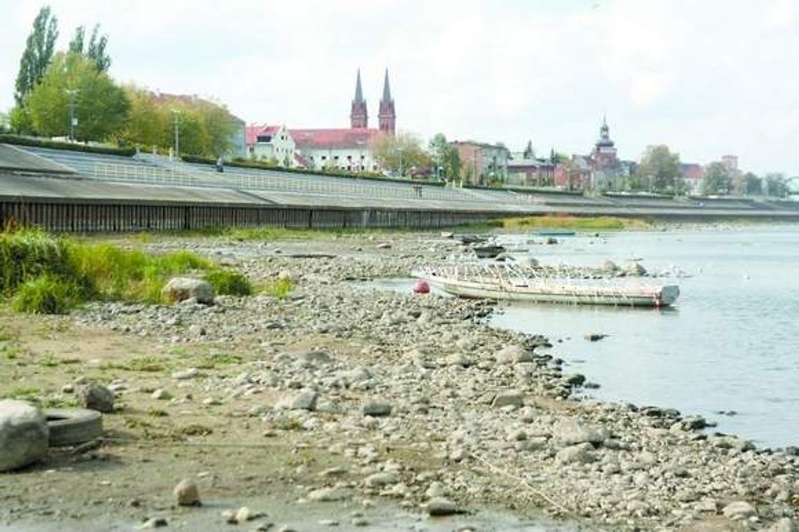 Wisła wysycha. Ekspert: Rzekę wreszcie trzeba naprawić!