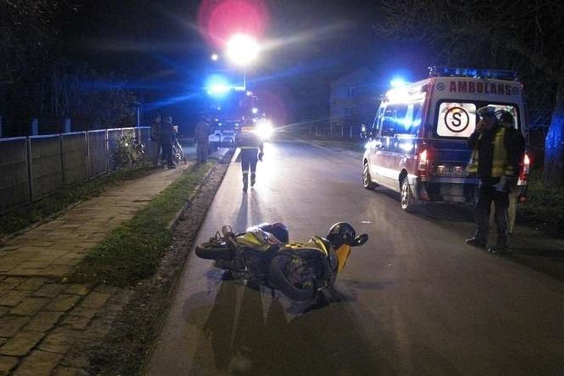 Wjechał skuterem w rowerzystkę. Jest ciężko ranny [zdjęcia]