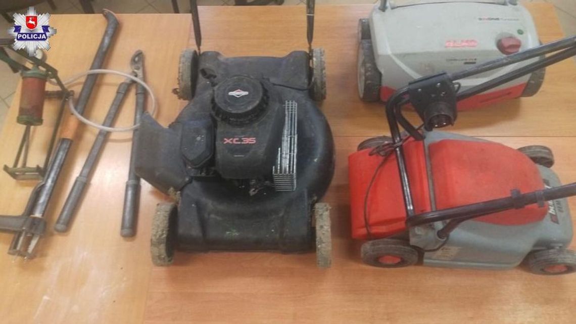 Włamywacz "recydywista” trafił za kraty. Policja odzyskała część skradzionych rzeczy