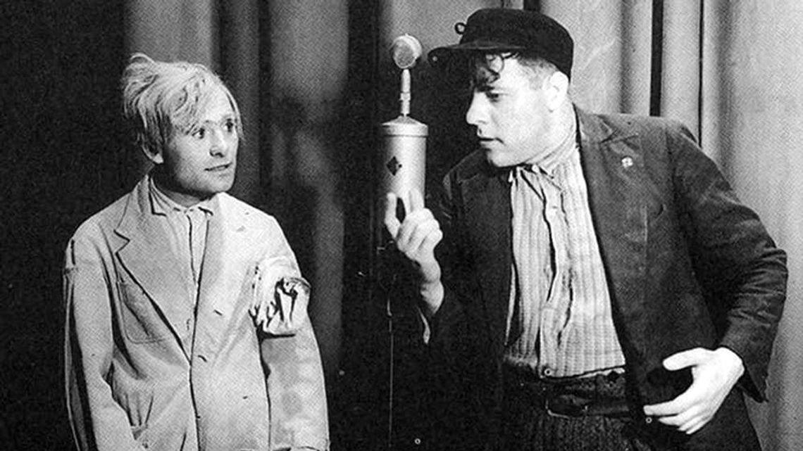 "Włóczęgi" i "Dwie korony". Projekcje filmów przy Królewskiej 3