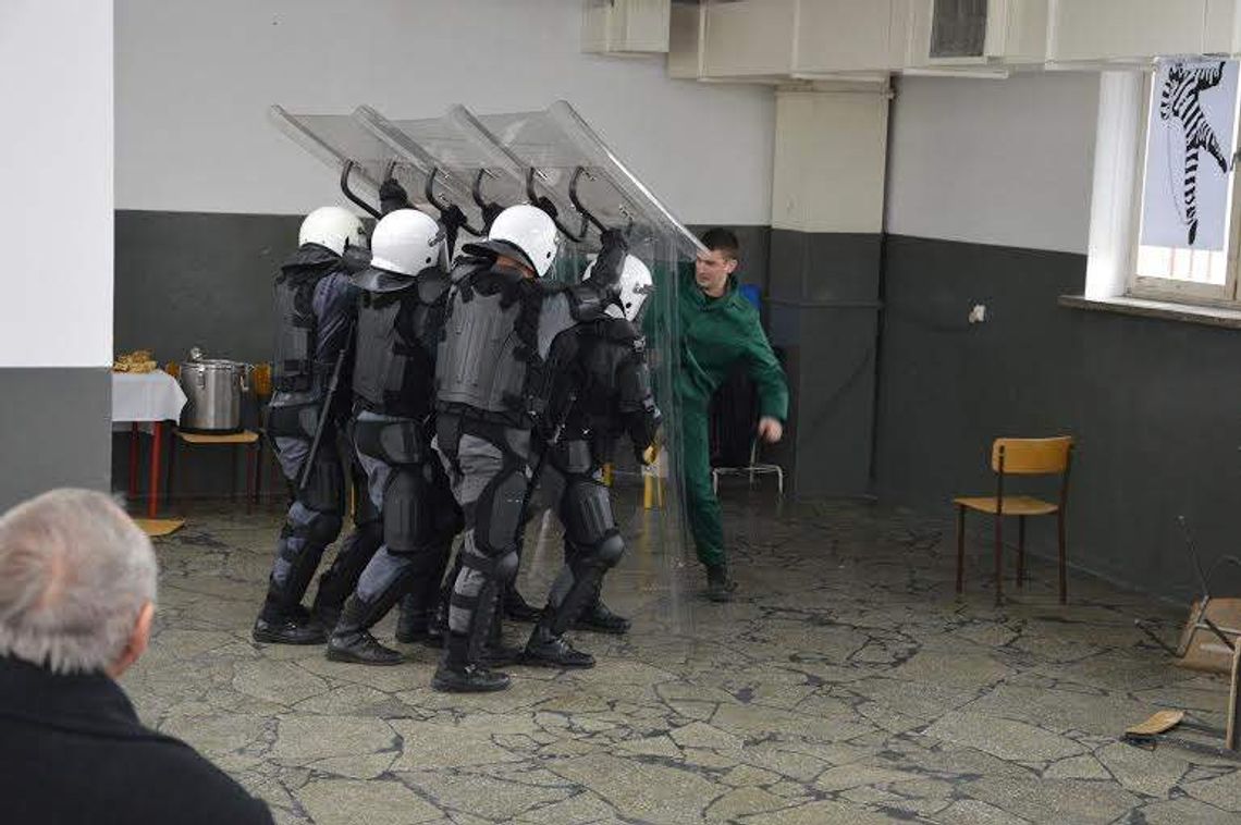 Włodawa: Narkotyki, żółw i grochówka. Wizyta w więzieniu