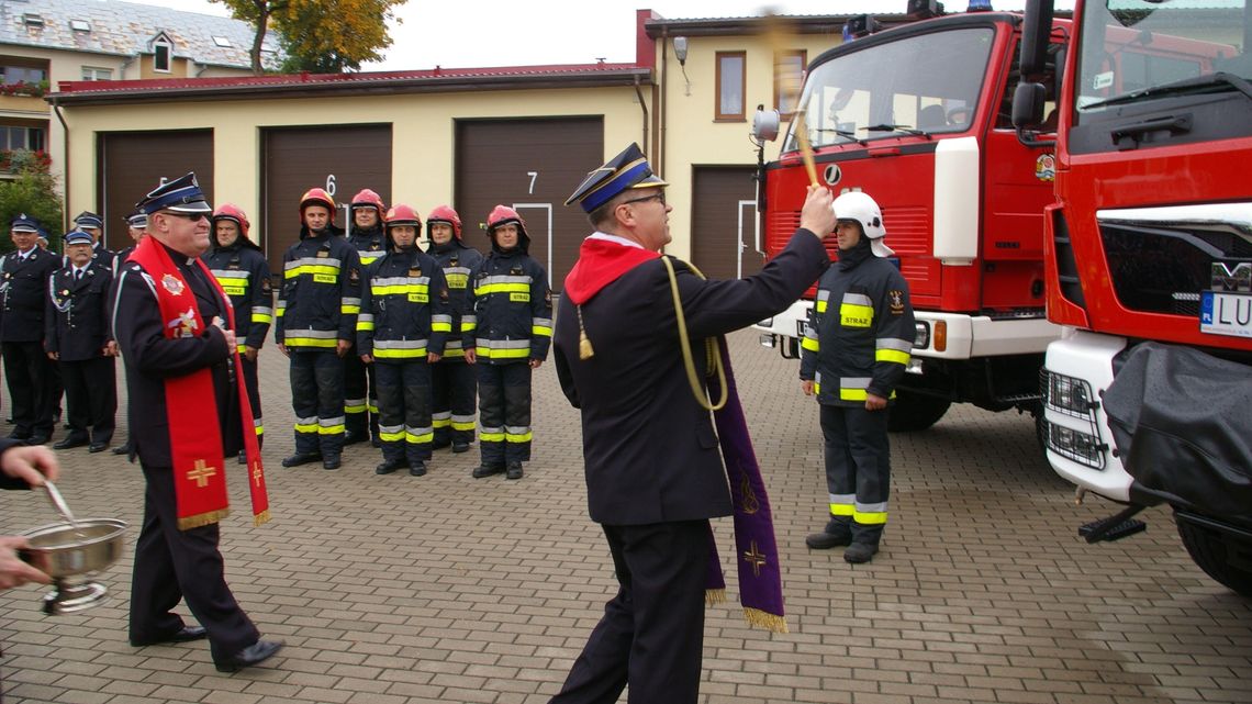 Włodawa: Strażacy na ratunek nowoczesnym wozem