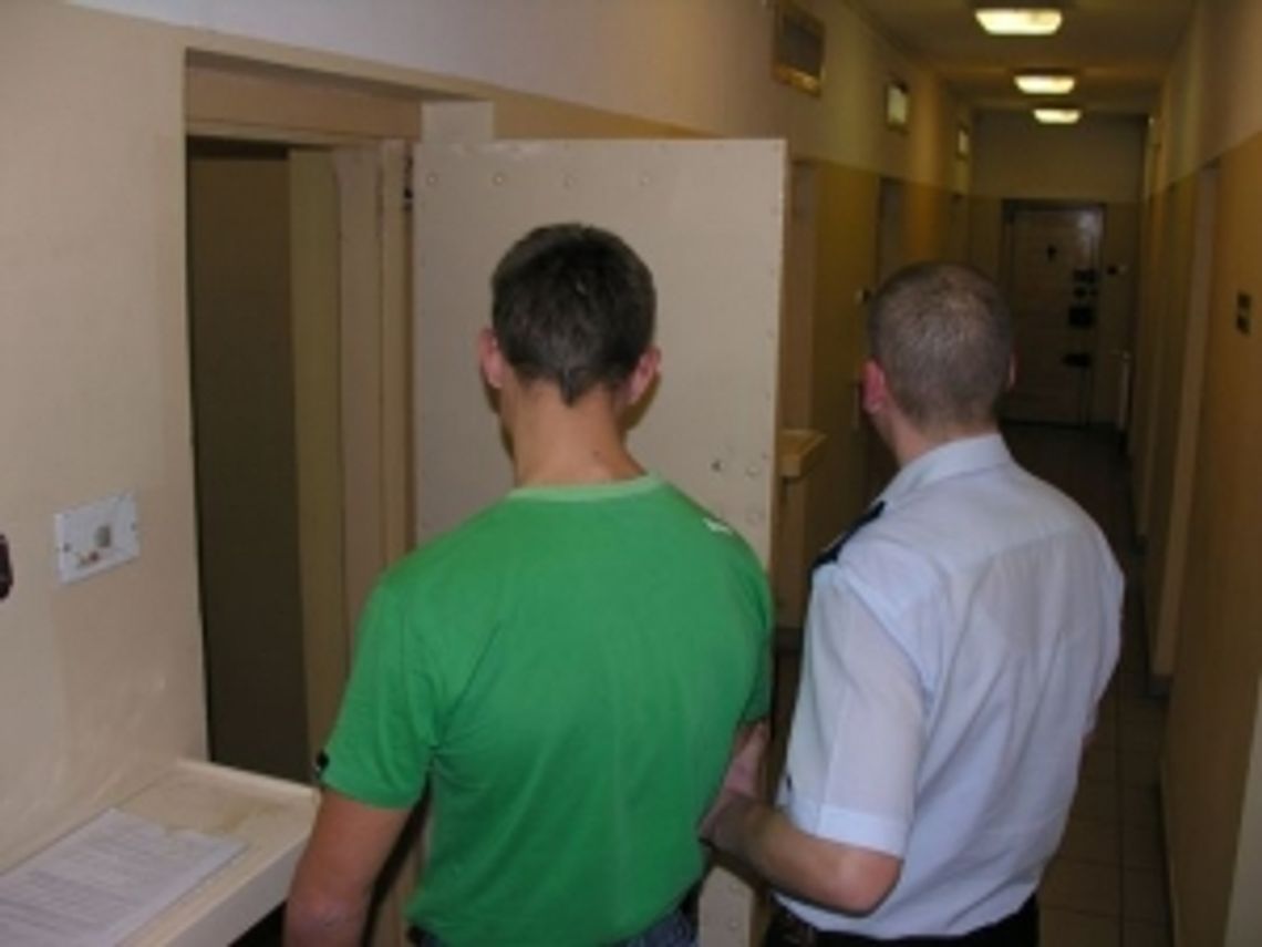 Włodawa: Zwabili 14-latka, pobili i ukradli mu tablet