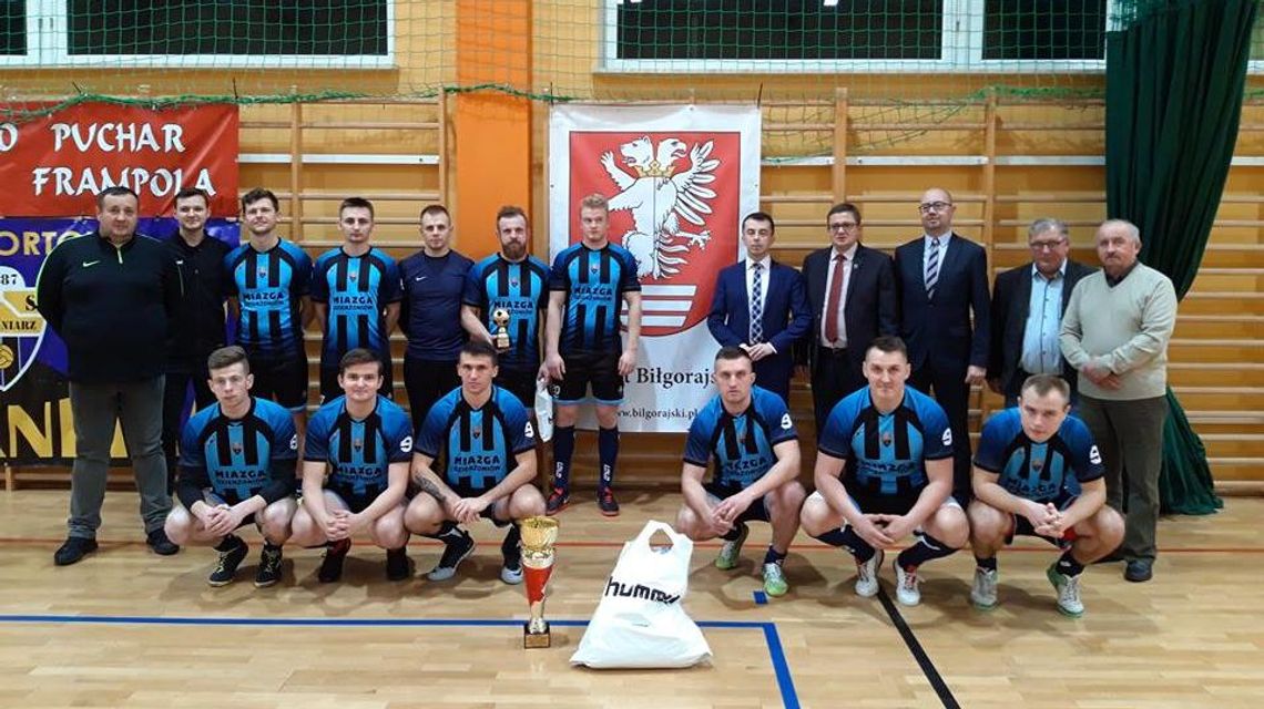 Włókniarz i Błękitni z awansem do finału okręgowego Włókniarz i Błękitni z awansem do finału okręgowego