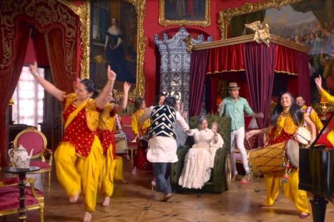 Wnętrza pałacu w Kozłówce w bollywoodzkim filmie Shaandaar (wideo)