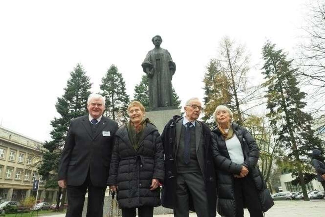 Wnuki Marii Skłodowskiej-Curie na UMCS. "Ciężko dorównać tak wybitnej postaci" [wideo]