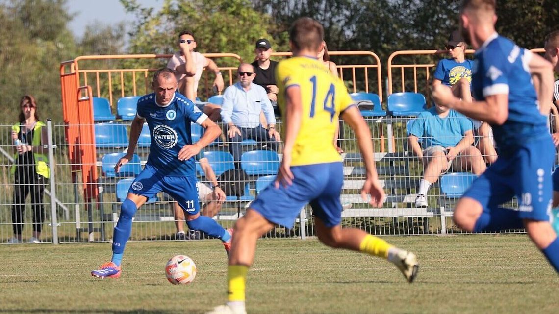 Wojciech Białek na razie nie dla Świdniczanki, dwa transfery trzecioligowca tuż-tuż