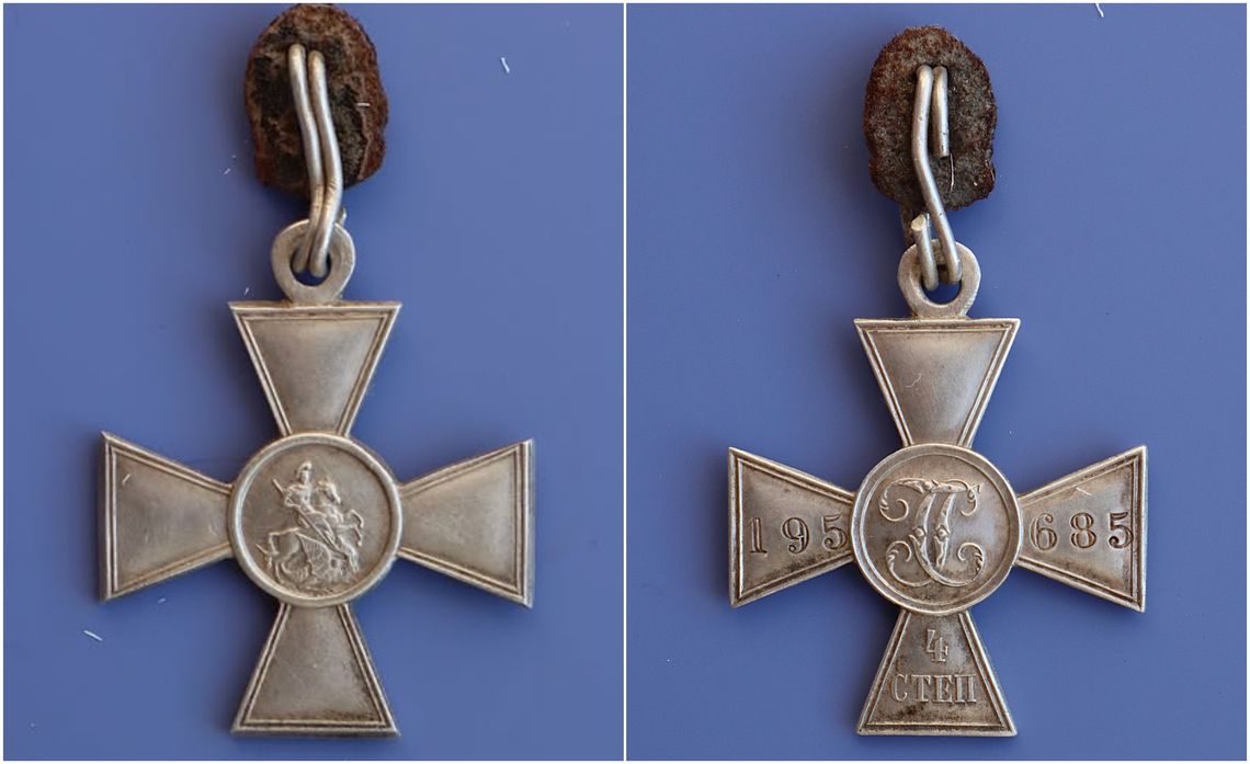Zabytkowy Krzyż Świętego Jerzego IV klasy z okresu I wojny światowej