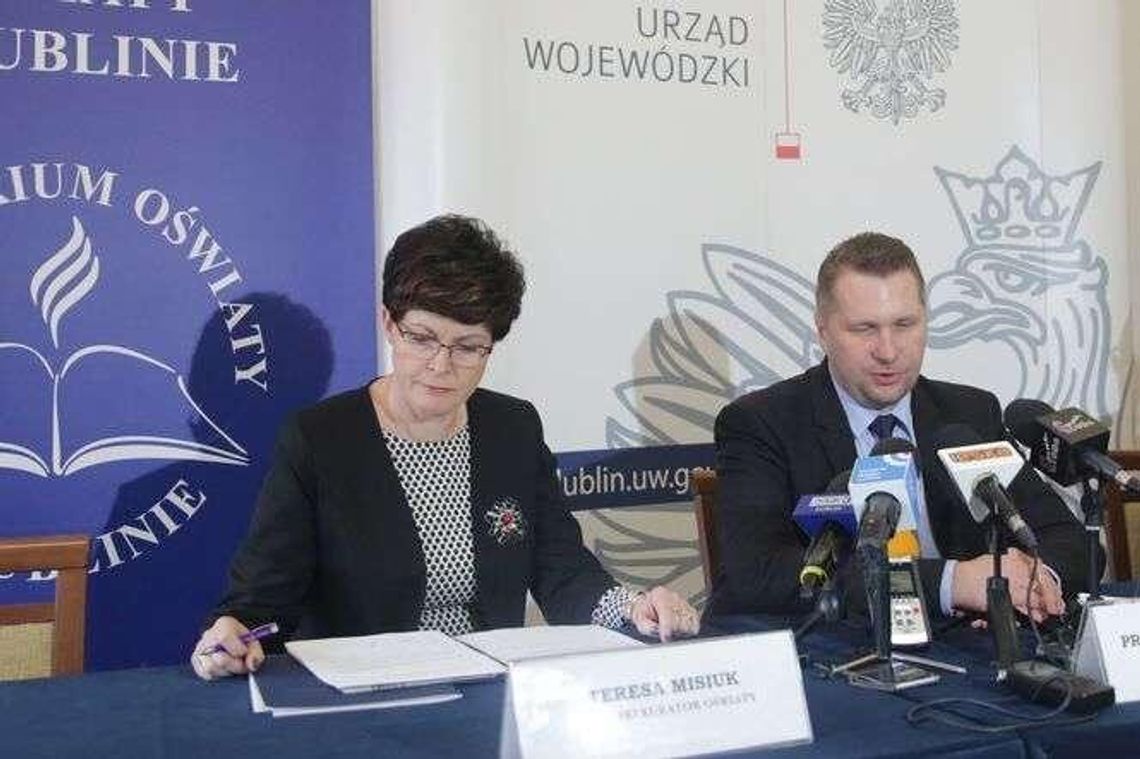 Wojewoda: Reforma edukacji uratowała miejsca pracy nauczycieli. Co na to ZNP?