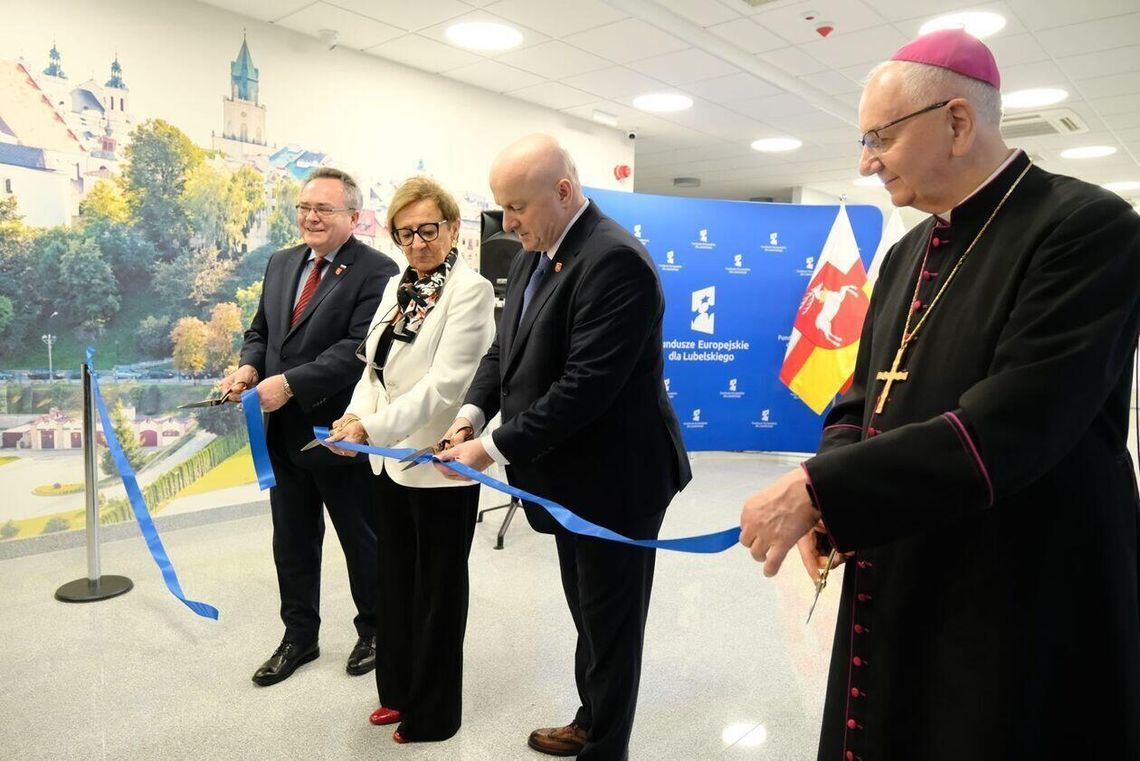 Wojewódzki Ośrodek Medycyny Pracy został rozbudowany. Otwarto centralną rejestrację