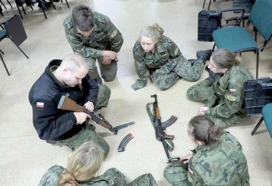 Wojsko nie tylko dla studentów. Nie każdy nadaje się, by nosić mundur