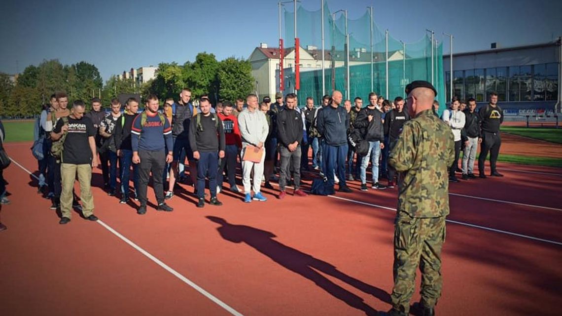 Wojsko rekrutuje żołnierzy do batalionu w Białej Podlaskiej. Miasteczko kontenerowe już w przyszłym roku 