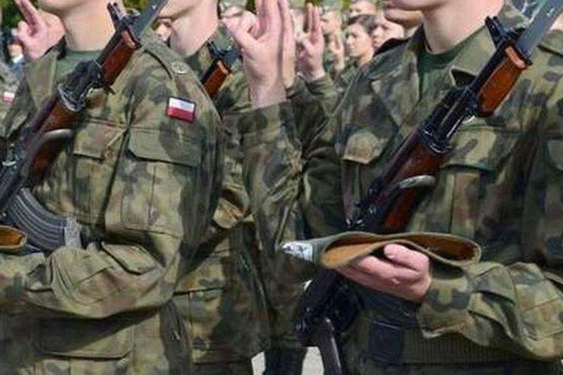 Wojskowi z Dęblina podejrzani o handel narkotykami. Są zarzuty