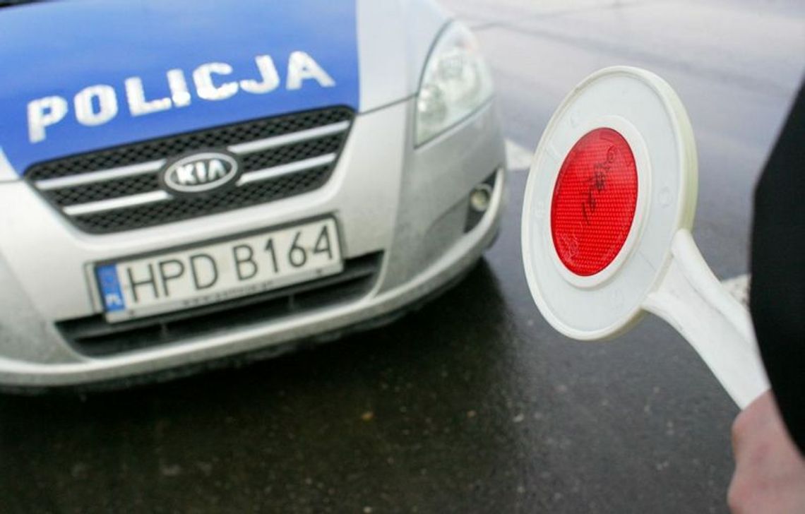 Wójt miał wypadek służbowym autem. Nie dmuchał, choć chciał