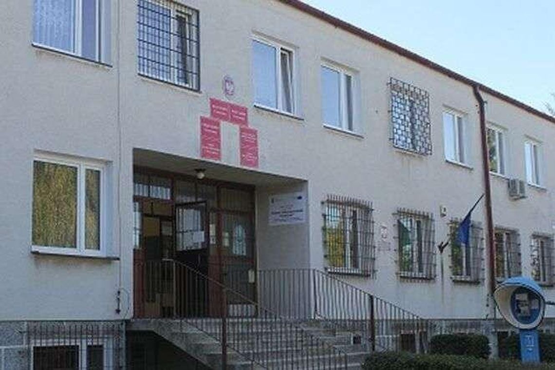 Wójt pracuje, wójt nie odpoczywa. Inspekcja pracy wysłała na przymusowy urlop