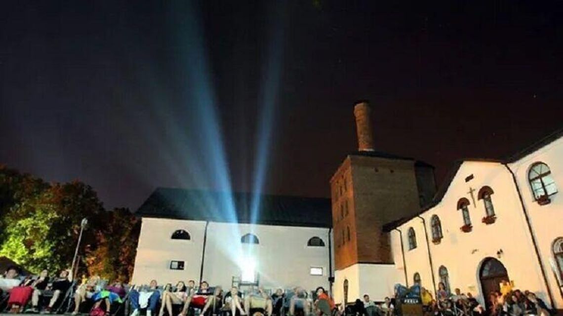 Wolontariuszu, zgłoś się. Będziesz mieć kino za darmo