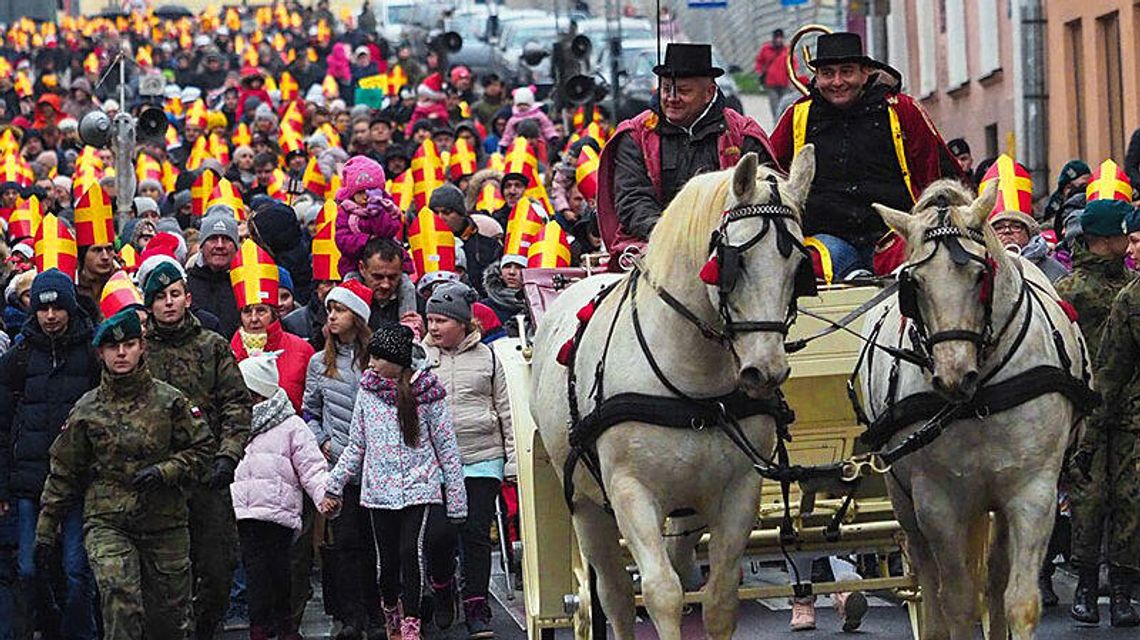 Worek prezentów dla tysiąca dzieci. Ulicami Lublina przejdzie Orszak Św. Mikołaja. 
