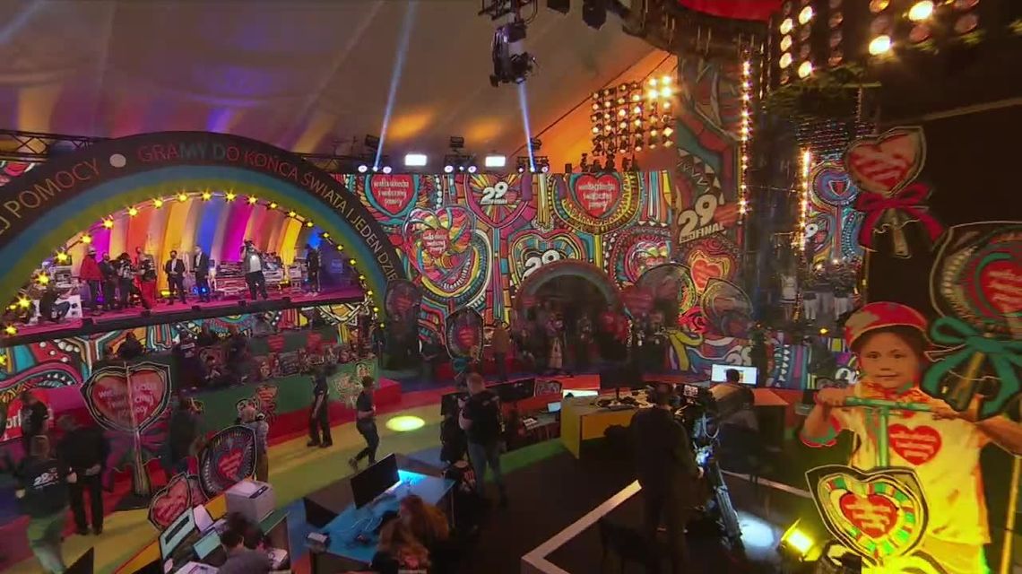 WOŚP 2021. Trwa 29. finał, wolontariusze już na ulicach WOŚP 2021. Trwa 29. finał, wolontariusze już na ulicach