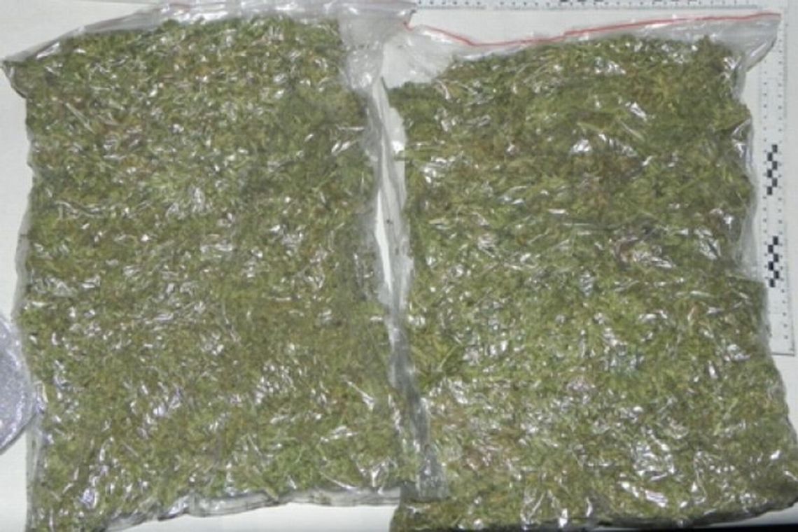 Wpadka handlarzy narkotyków: 3,5 kg marihuany 