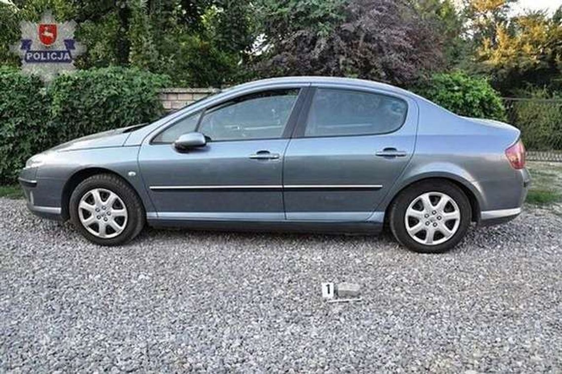 Wpadł podczas próby włamania. Policjantom mówił, że jest z policji Wpadł podczas próby włamania. Policjantom mówił, że jest z policji