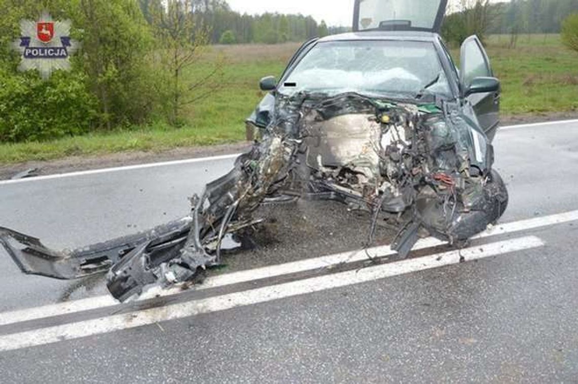 Wpadła w poślizg podczas wyprzedzania. Dwie kobiety w szpitalu Wpadła w poślizg podczas wyprzedzania. Dwie kobiety w szpitalu
