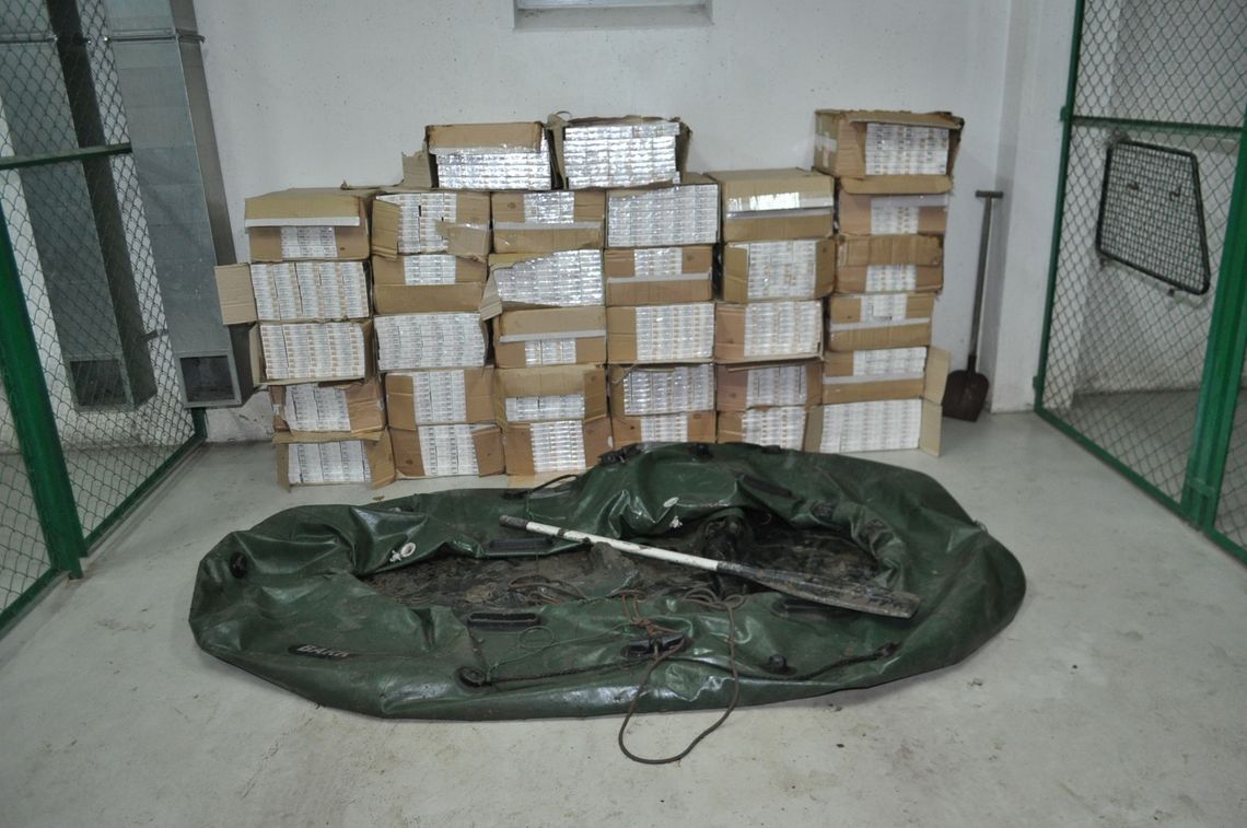 Wpadli przemytnicy papierosów. Nie wypalił desant przez Bug Wpadli przemytnicy papierosów. Nie wypalił desant przez Bug