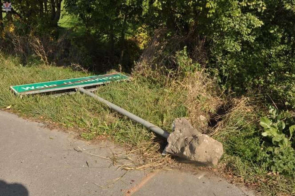 Wracał do domu, wyrywał znaki drogowe