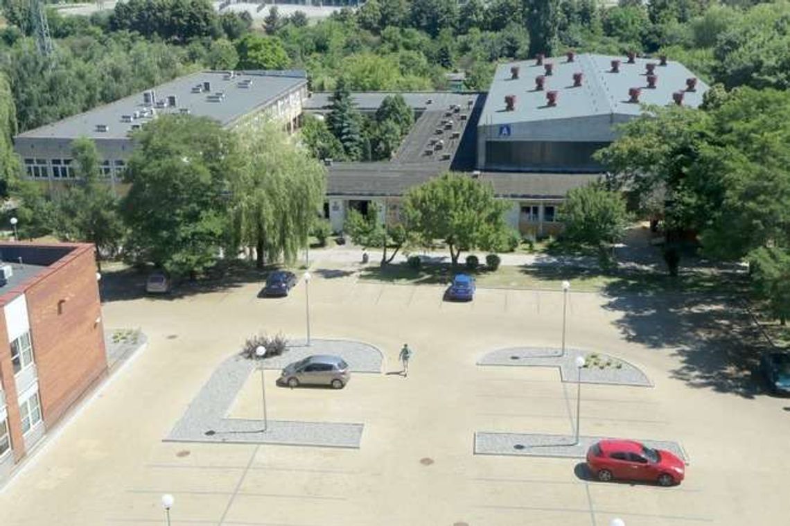 Wreszcie ruszy remont hali sportowej Politechniki Lubelskiej Wreszcie ruszy remont hali sportowej Politechniki Lubelskiej