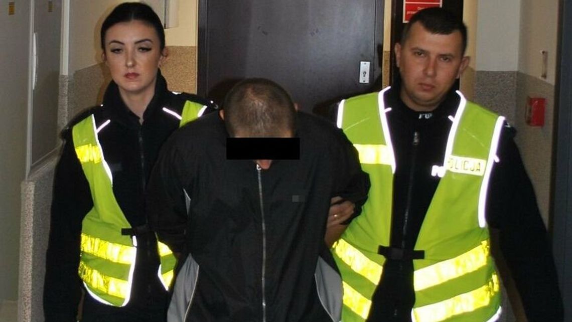 Wszczynał awantury i groził ojcu, że go zabije. 32-latek trafił za kraty Wszczynał awantury i groził ojcu, że go zabije. 32-latek trafił za kraty