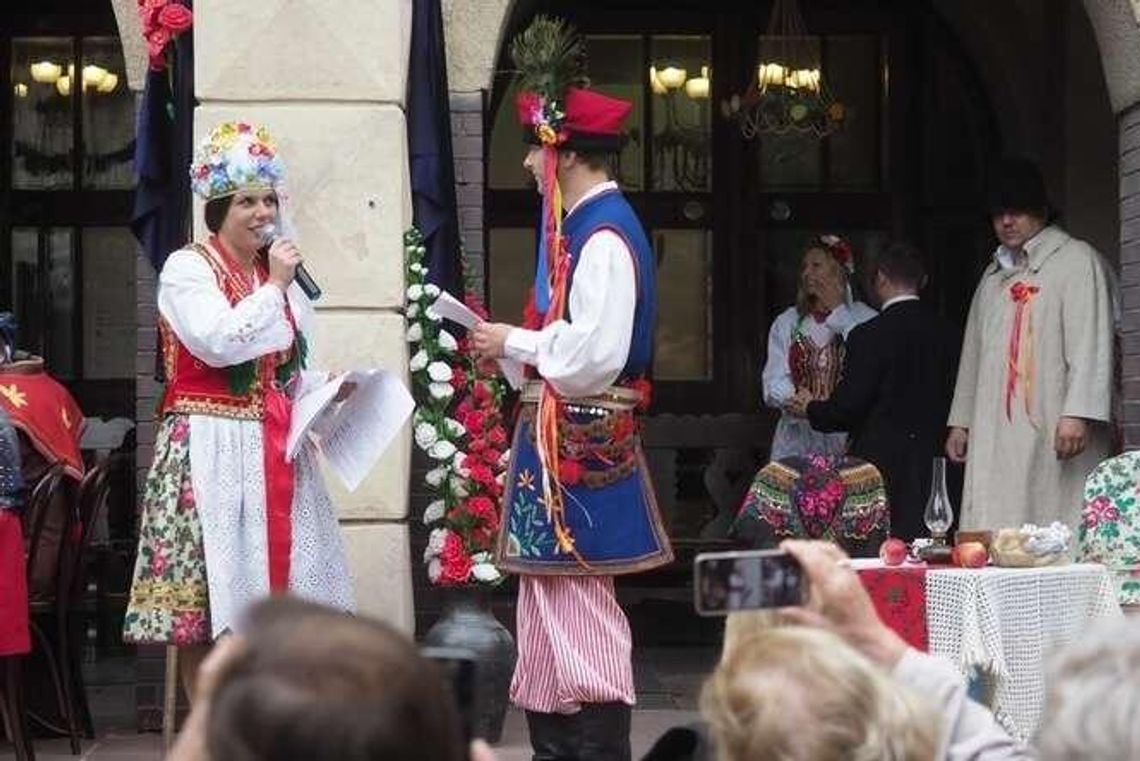 Wszyscy czytają "Wesele" Stanisława Wyspiańskiego. Narodowe Czytanie w Lublinie