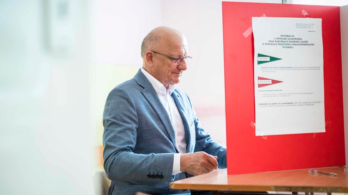 Wszyscy do urn. Swoje głosy oddają też lubelskie VIP-y
