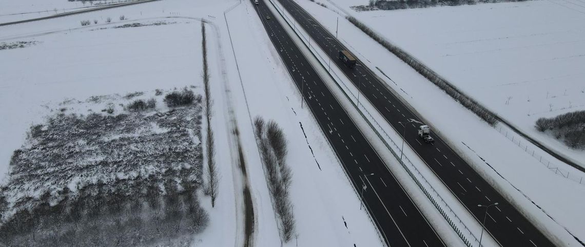 Wszystkie drogi krajowe i wojewódzkie są przejezdne Wszystkie drogi krajowe i wojewódzkie są przejezdne